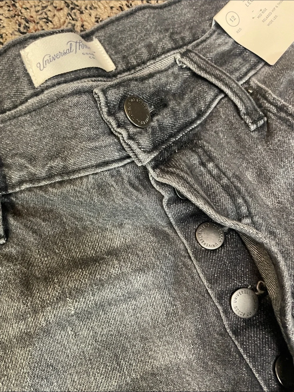 Universal Thread Baggy Wide-Leg Mid Rise Jeans in Washed Black Size 12 | NWT - Picture 5 of 12